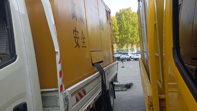 萨尔图如何判断柴油发电机组和UPS电源的切换时间是否符合要求？